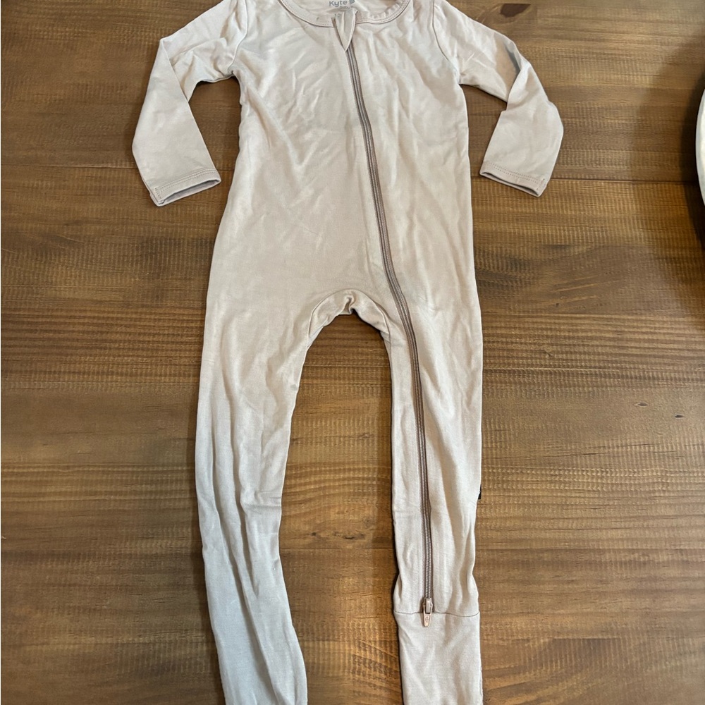 Kyte Baby Khaki Footie zippered Sleeper